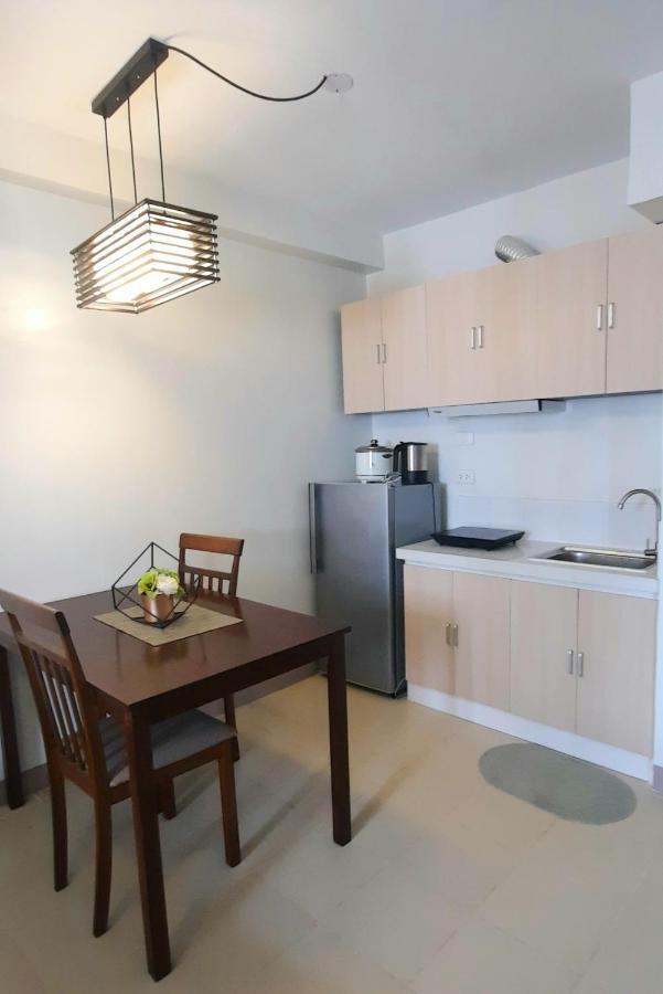 Cozy Studio Near Beaches With Netflix And Pool Lapu-Lapu City Esterno foto